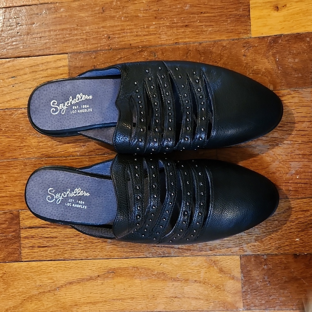 Seychelles 9 Women Flats NWOT